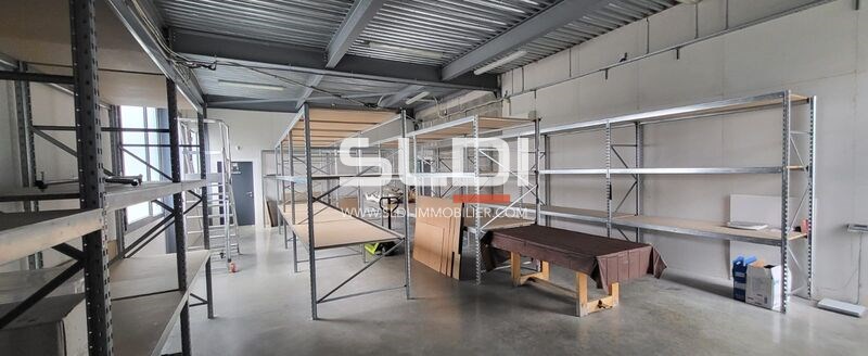 Locaux d'activités A VENDRE - MONTANAY - 133 m²