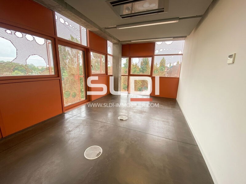 Bureaux A LOUER - LYON - 1 068 m²
