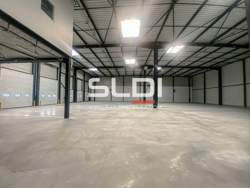 Locaux d'activités A LOUER - CORBAS - 1 771 m²