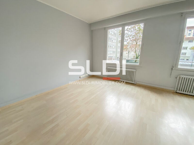 Bureaux A LOUER - LYON - 108 m²