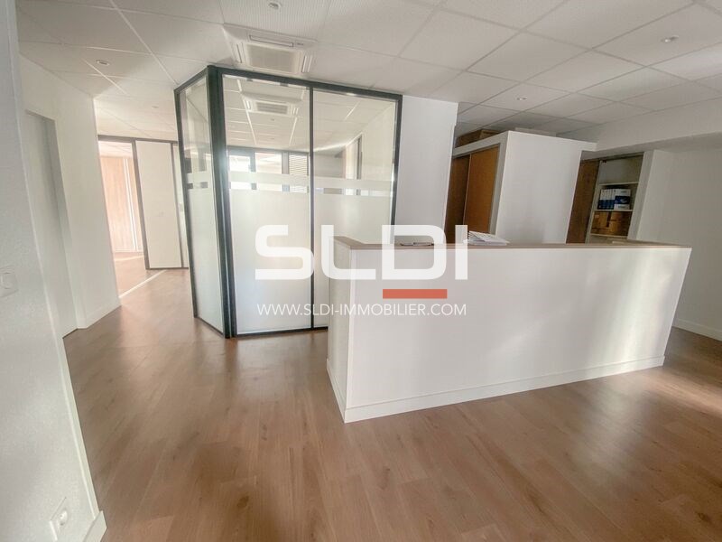 Bureaux A LOUER - LYON - 187 m²