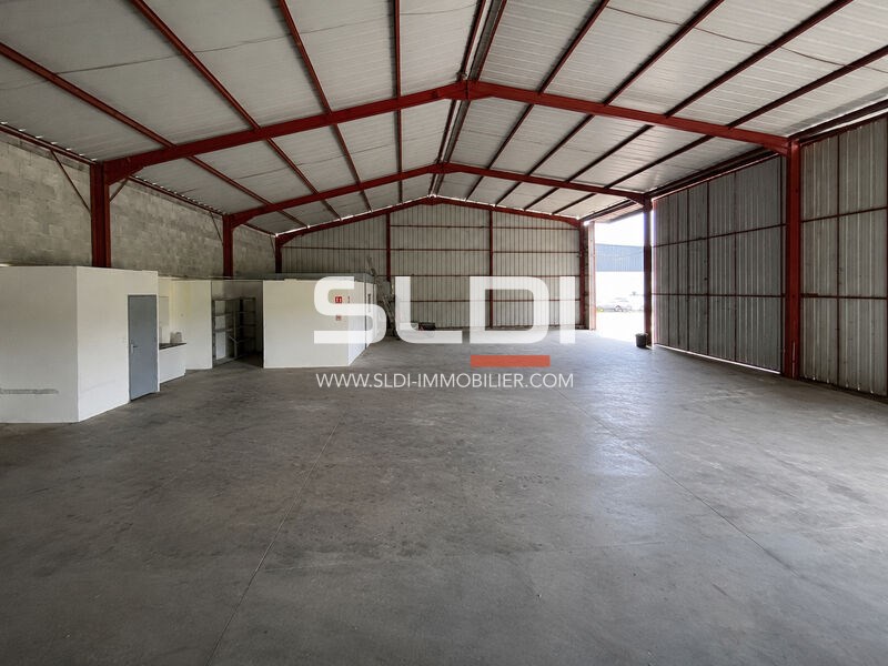 Locaux d'activités A LOUER - AMBERIEU EN BUGEY - 390 m²