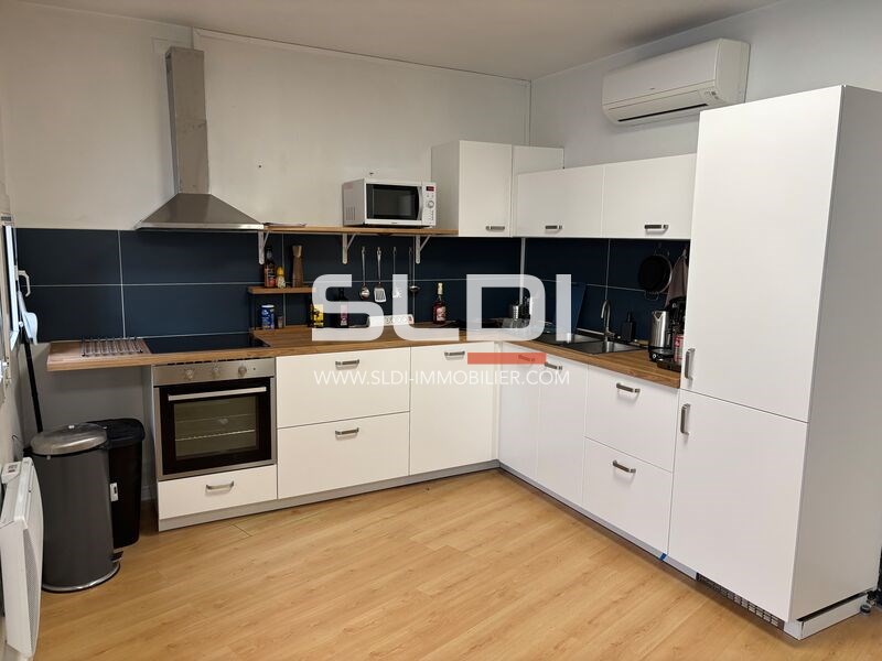 Bureaux A LOUER - LYON - 200 m²
