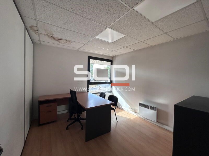 Bureaux A LOUER - LIMAS - 88 m²