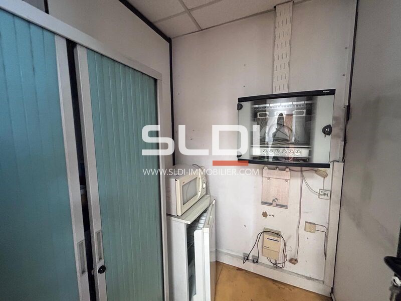 Bureaux A LOUER - LIMAS - 88 m²