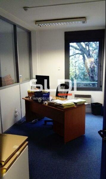 Bureaux A LOUER - LYON - 900 m²