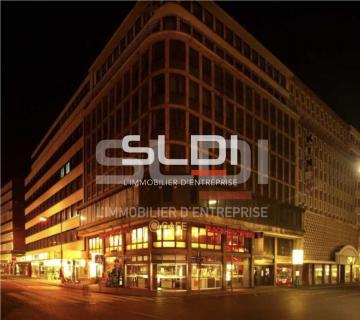 Commerces A VENDRE OU A LOUER - VALENCE - 699 m² Commerces A VENDRE OU A LOUER - VALENCE - 699 m²