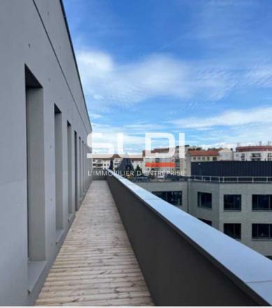 Bureaux A LOUER - VILLEURBANNE - 7 156 m²