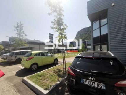 Bureaux A LOUER - ECHIROLLES - 289 m² Bureaux A LOUER - ECHIROLLES - 289 m²