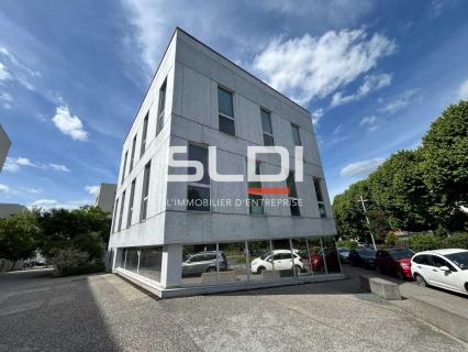 Bureaux A LOUER - VILLEFRANCHE SUR SAONE - 130 m² Bureaux A LOUER - VILLEFRANCHE SUR SAONE - 130 m²