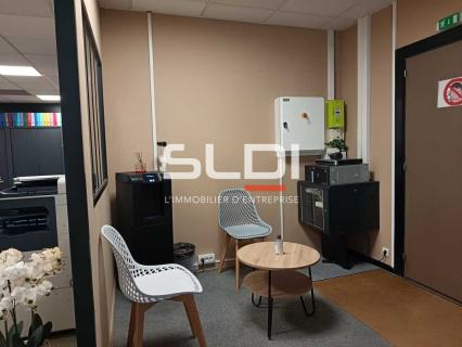 Bureaux A LOUER - BRON - 100 m² Bureaux A LOUER - BRON - 100 m²