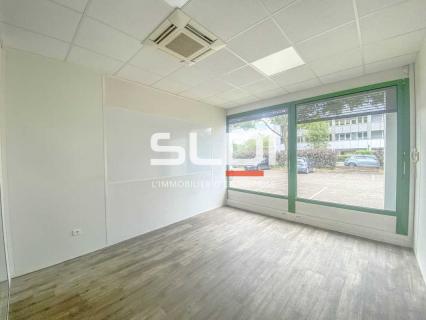 Bureaux A LOUER - BRON - 183 m² Bureaux A LOUER - BRON - 183 m²