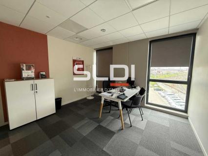 Bureaux A VENDRE - SAINT FONS - 194,4 m² Bureaux A VENDRE - SAINT FONS - 194,4 m²