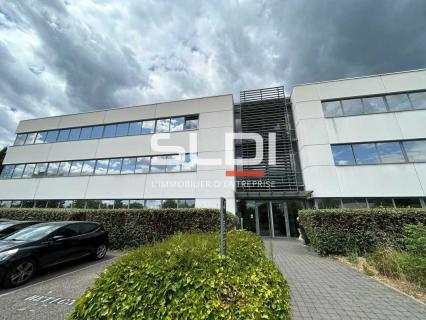 Bureaux A VENDRE OU A LOUER - DARDILLY - 235 m² Bureaux A VENDRE OU A LOUER - DARDILLY - 235 m²