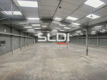 Activités A VENDRE OU A LOUER - SAINT QUENTIN FALLAVIER - 2 979 m² Activités A VENDRE OU A LOUER - SAINT QUENTIN FALLAVIER - 2 979 m²