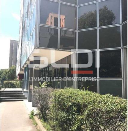 Bureaux A LOUER - VILLEURBANNE - 610 m²