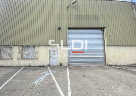 Activités A LOUER - CHASSIEU - 2 234 m² Activités A LOUER - CHASSIEU - 2 234 m²