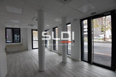 Commerces A LOUER - RUY MONTCEAU - 500 m²