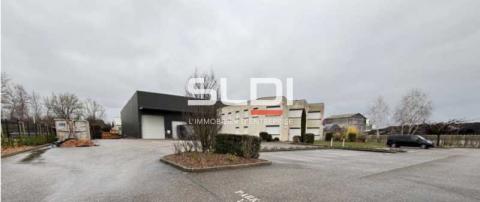 Activités A VENDRE - MORNANT - 2 200 m² Activités A VENDRE - MORNANT - 2 200 m²
