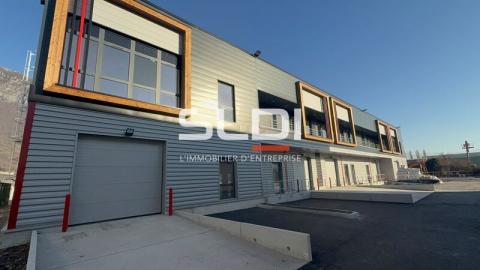 Activités A LOUER - FONTANIL CORNILLON - 5 652 m²