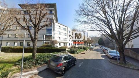 Bureaux A VENDRE - LYON - 166 m²