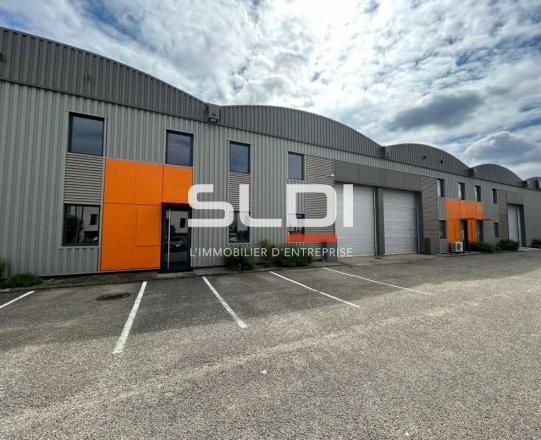 Activités A LOUER - DARDILLY - 206 m²