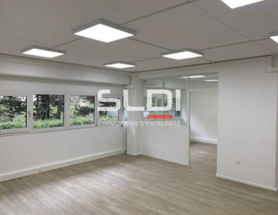 Bureaux A LOUER - LYON - 230 m²