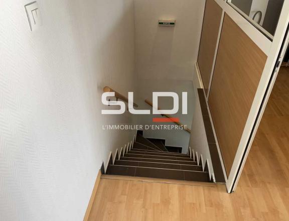 Bureaux A LOUER - CHASSIEU - 40 m²