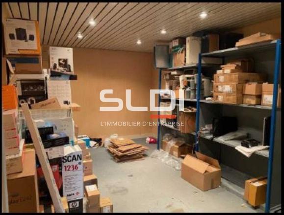 Bureaux A VENDRE - VILLEURBANNE - 550 m²