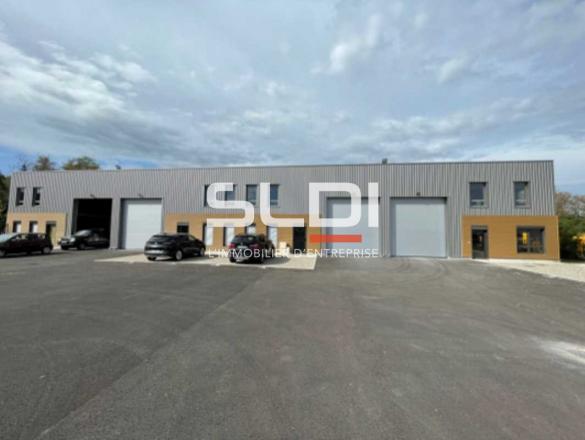 Activités A LOUER - CORBAS - 303 m²