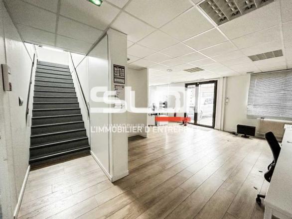 Activités A LOUER - DARDILLY - 1 020 m²