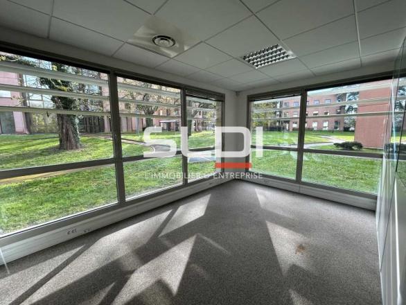 Bureaux A LOUER - ECULLY - 401 m²