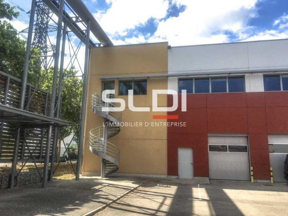 Bureaux A VENDRE OU A LOUER - GENAS - 2 081 m²