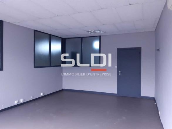 Activités A LOUER - VILLARS - 846 m²