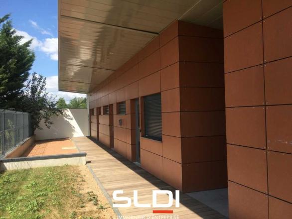 Bureaux A LOUER - RILLIEUX LA PAPE - 508 m²