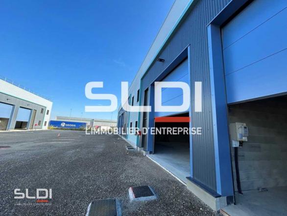 Activités A VENDRE OU A LOUER - SAINT VULBAS - 1 752 m²
