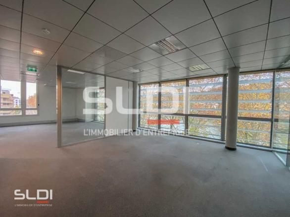 Bureaux A LOUER - LYON - 375 m²