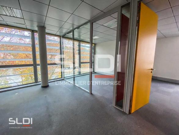 Bureaux A LOUER - LYON - 375 m²