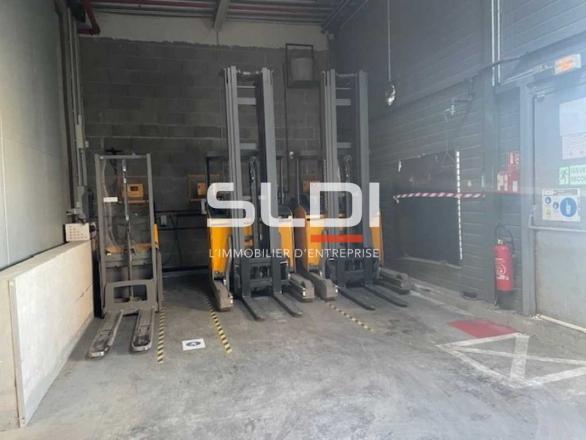 Activités A VENDRE - MEYZIEU - 4 400 m²