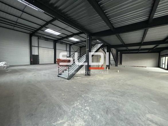 Activités A VENDRE OU A LOUER - VILLEFRANCHE SUR SAONE - 2 860 m²