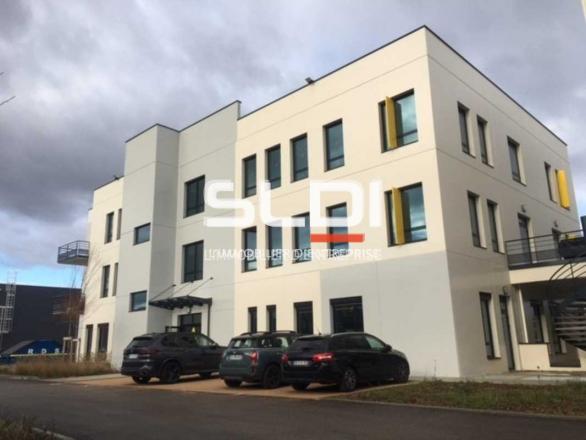 Bureaux A VENDRE OU A LOUER - RILLIEUX LA PAPE - 109 m²