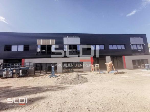 Activités A LOUER - SAINT QUENTIN FALLAVIER - 3 590 m²