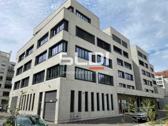 Bureaux A LOUER - VILLEURBANNE - 2 752 m²