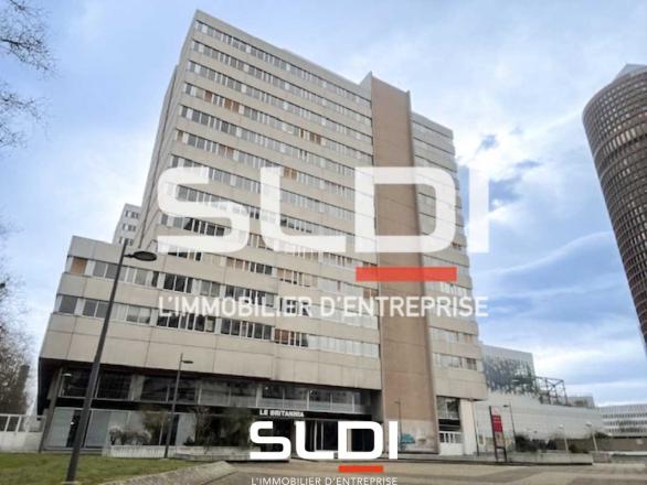 Bureaux A LOUER - LYON - 1 122 m²