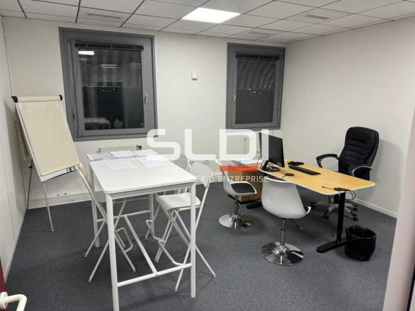 Bureaux A LOUER - VILLEFRANCHE SUR SAONE - 70 m²