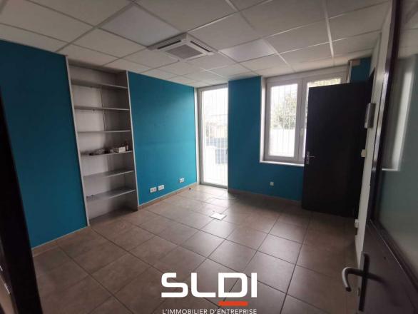 Bureaux A LOUER - BOURGOIN JALLIEU - 170 m²