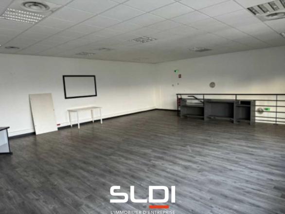 Activités A LOUER - SAINT QUENTIN FALLAVIER - 341 m²
