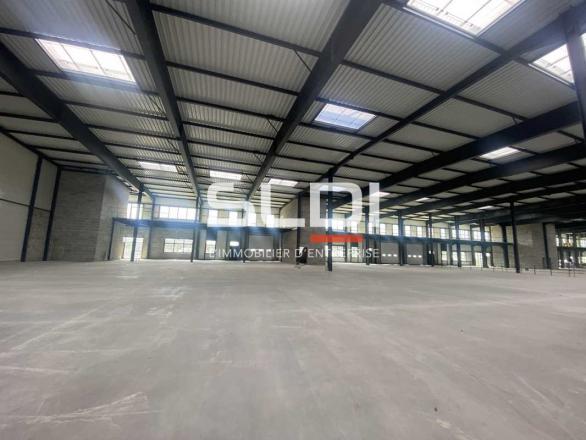 Activités A LOUER - SAINT PRIEST - 1 198 m²