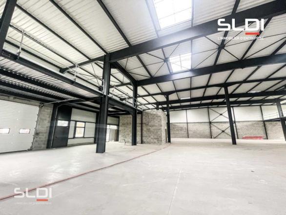 Activités A LOUER - SAINT PRIEST - 1 198 m²