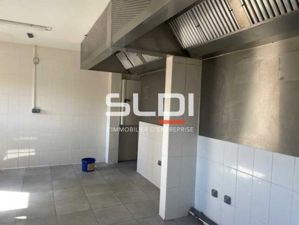 Activités A LOUER - VILLEURBANNE - 20 m² Activités A LOUER - VILLEURBANNE - 20 m²